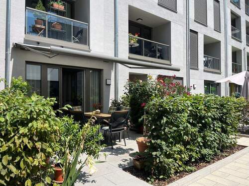 Terrasse - 4 Zimmer Mehrfamilienhaus, Wohnhaus in Konstanz