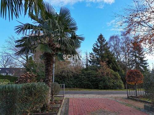 Auffahrt mit "Florida-Feeling" - 6 Zimmer Einfamilienhaus zum Kaufen in Papenburg