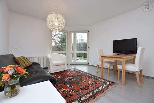 Bild1 - Schöne, voll möblierte Einliegerwohnung mit Terrasse in Nürtingen Hardt