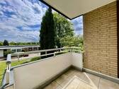 Loggia mit Südausrichtung - 3 Zimmer Etagenwohnung in Osnabrück