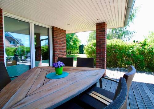 überdachte Terrasse - 
