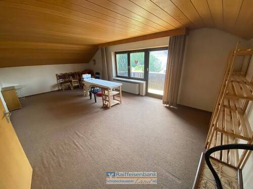 und noch ein riesiges Zimmer - 