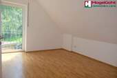 Schlafzimmer II (OG) - 