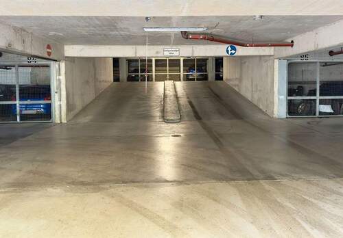 Parkdeck_Einfahrt - Garage, Stellplatz in München
