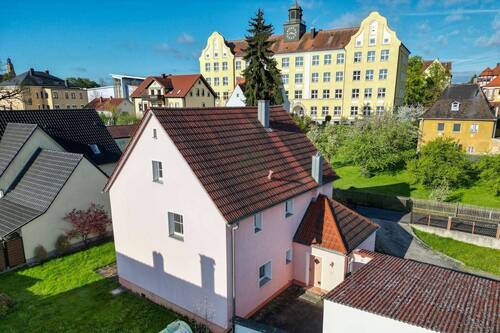 Luftbild - Einfamilienhaus mit 170,00 m² in Amberg zum Kaufen