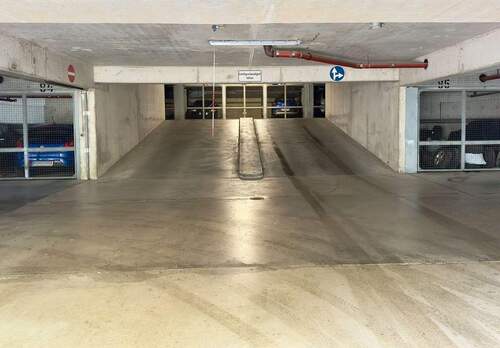 Parkdeck_Einfahrt - Garage, Stellplatz in München