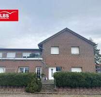 Großzügige Wohnung mit eigenem Eingang in Warmsen!