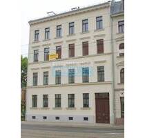 Gohlis-Süd * Bezugsfreie ETW in zentraler Lage * Tageslichtbad * dunkles Laminat * Südbalkon - Leipzig