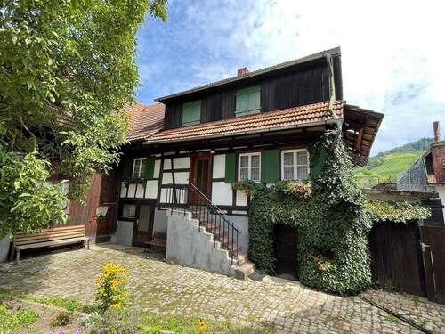 Außenansicht - 5 Zimmer Einfamilienhaus zum Kaufen in Kappelrodeck