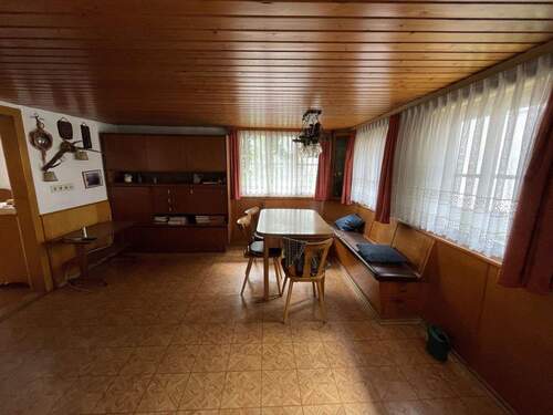 Wohn-/Esszimmer - 