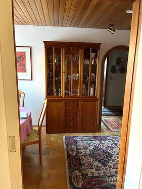 Wohnung EG - 9 Zimmer Mehrfamilienhaus, Wohnhaus zum Kaufen in Ditzingen