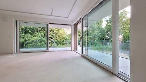 Schiebefenster Wohnbereich - NEU! 3-Zimmer-Wohnung in exklusiver Lage von Fürth-Dambach
