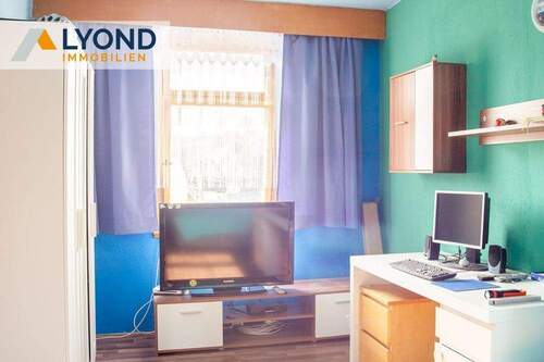 1.OG Kinderzimmer 1 - 