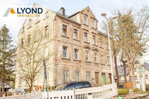 Außenansicht - 9 Zimmer Mehrfamilienhaus, Wohnhaus zum Kaufen in Grünhainichen