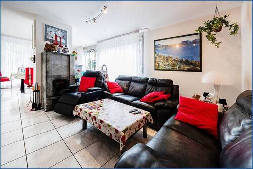 Eg Wohnzimmer mit Kaminofen - 