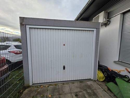 Garage - 