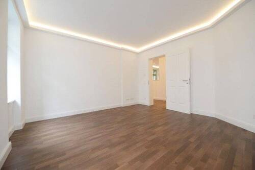 Schlafzimmer - 2 Zimmer Etagenwohnung zum Kaufen in Leipzig
