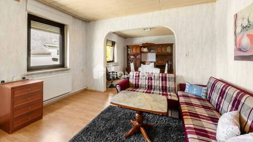 1. OG Wohnzimmer 4 - 