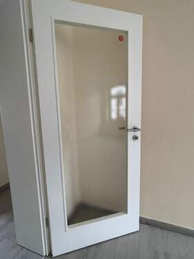 Wohnzimmer.jpg - Erstbezug nach Komplettsanierung, 3-Raum-Wohnung in einem 2-Familienhaus