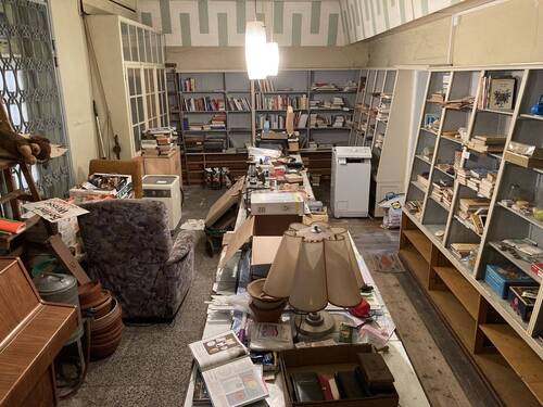 Ladeneinheit - 6 Zimmer Mehrfamilienhaus, Wohnhaus in Artern