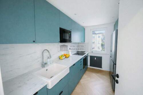 Moderne Einbauküche - 