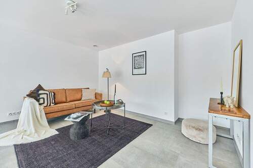 Lichtdurchfluteter Wohnbereich - 