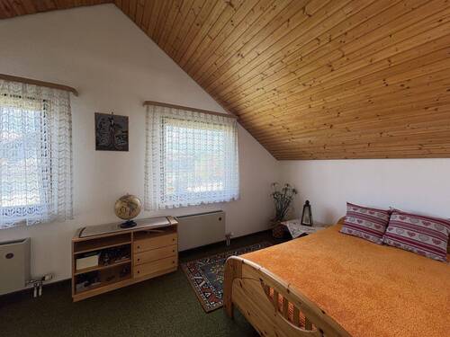 Schlafzimmer DG - 