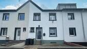 Front - *** Familientraum: Ihr neues Zuhause erwartet Sie! 5Zi. + Garten *