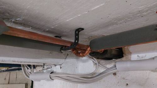 Keller- Neue Gasleitung - 
