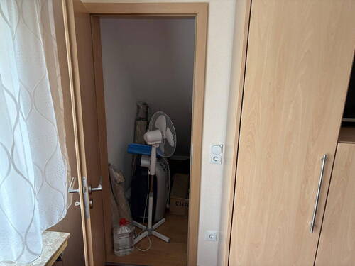 Abstellraum vom Schlafzimmer - 