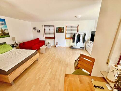 Wohnen / Schlafen - 1 Zimmer Etagenwohnung zum Kaufen in Salem