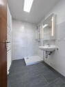 Badezimmer - 3 Zimmer Etagenwohnung zur Miete in Regensburg
