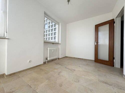 Küchenzimmer - Etagenwohnung mit 85,00 m&sup2; in Regensburg zur Miete