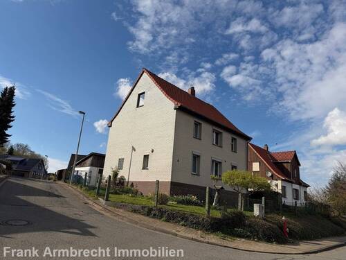 Hausansicht - Einfamilienhaus in Hahausen zu verkaufen.