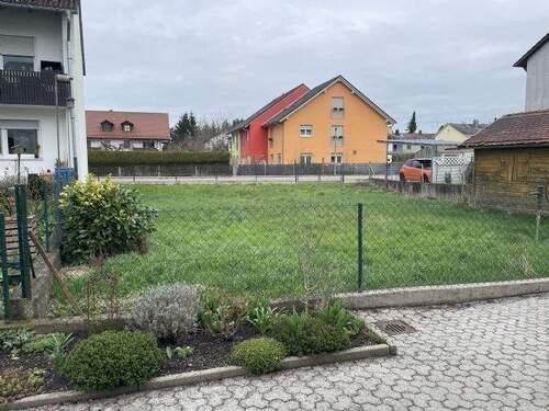Grundstücksansicht von Süden aus. - Grundstück zum Kaufen in Ergolding