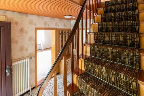 Treppe zum Dachgeschoss - 