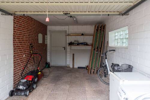 Garage I - 