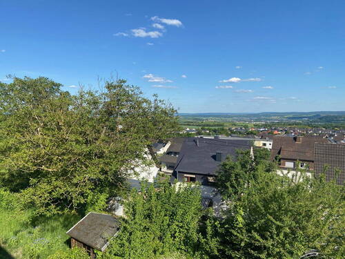 Bild 3 - 7 Zimmer Einfamilienhaus in Nickenich