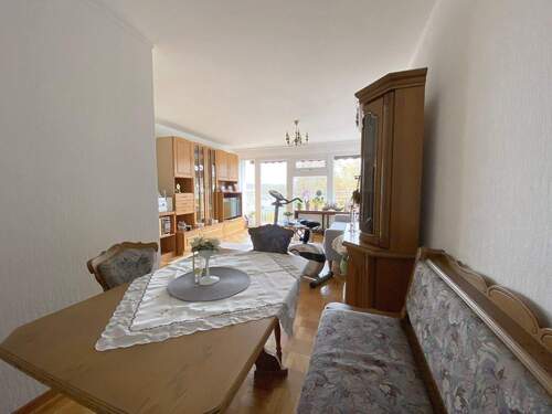 Wohnzimmer_02.JPG - Etagenwohnung mit 51,00 m&sup2; in Neuwied zum Kaufen