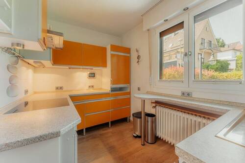 Küche EG - 7 Zimmer Doppelhaushälfte in Kürten