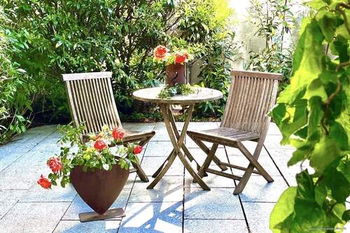 Impression aus dem malerischen Garten - 