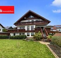 Neuwertiges Zweifamilienhaus in idyllischer Umgebung mit Einliegerwohnung - Rhönblick Stedtlingen