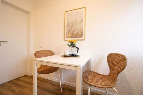 Frühstückstisch in der Küche - 