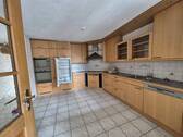 EG Küche - 9 Zimmer Reihenmittelhaus in Lörrach / Brombach