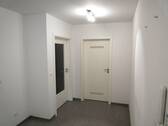 Flur Blick Wohnzimmer-Abstell - 