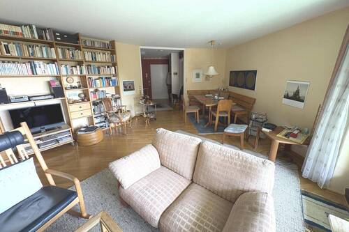 Wohnen/Essen - 3 Zimmer Etagenwohnung zum Kaufen in Stuttgart