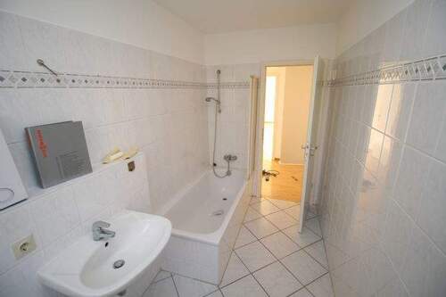 Wannen mit Fenster (2) - 