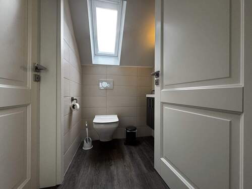 Dachgeschoss - Gäste-WC - 