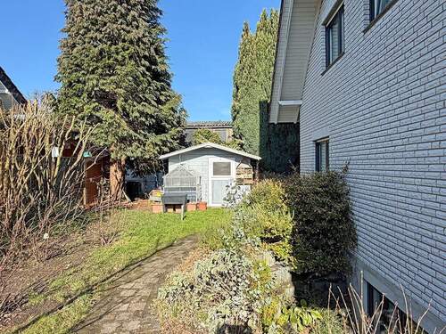 Gartenhaus - Einfamilienhaus mit 193,00 m&sup2; in Bad Salzuflen zum Kaufen