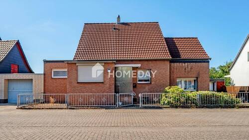 Außenansicht 2 - 4 Zimmer Einfamilienhaus zum Kaufen in Salzgitter